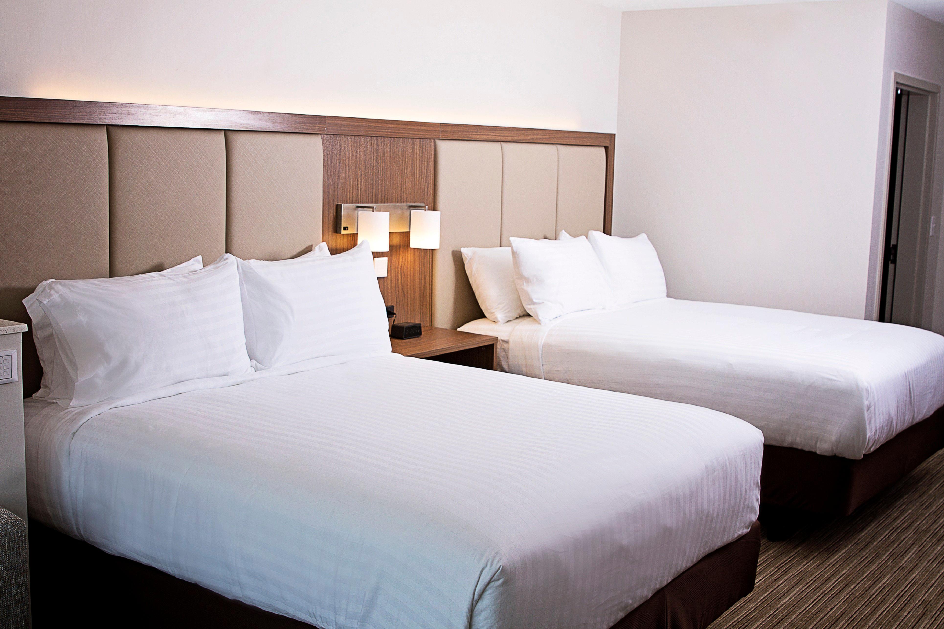 Holiday Inn Express & Suites Greenwood Mall By Ihg Экстерьер фото