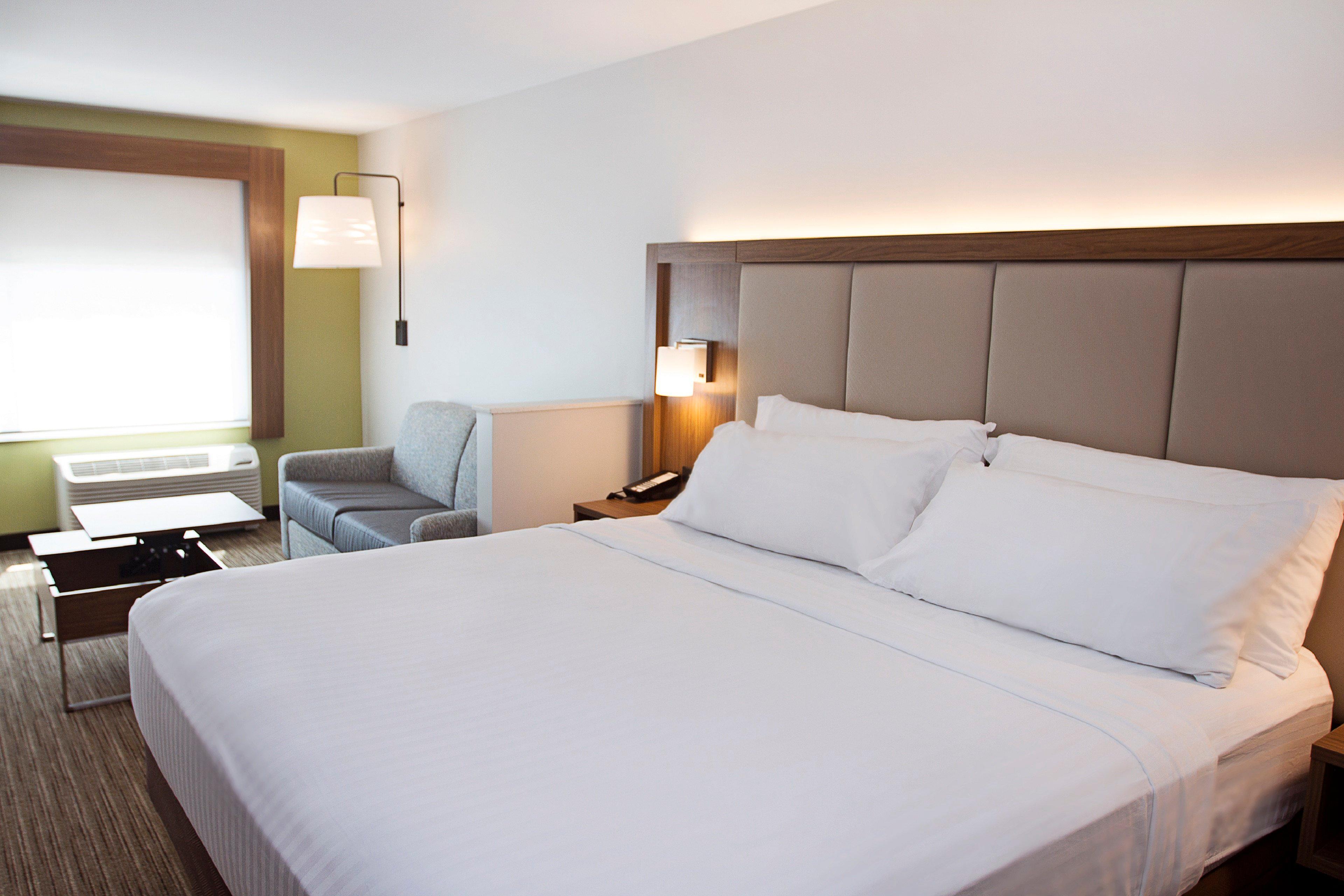 Holiday Inn Express & Suites Greenwood Mall By Ihg Экстерьер фото